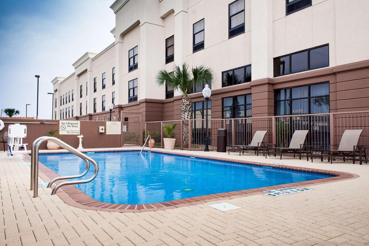 Hampton Inn & Suites Harlingen Exterior foto